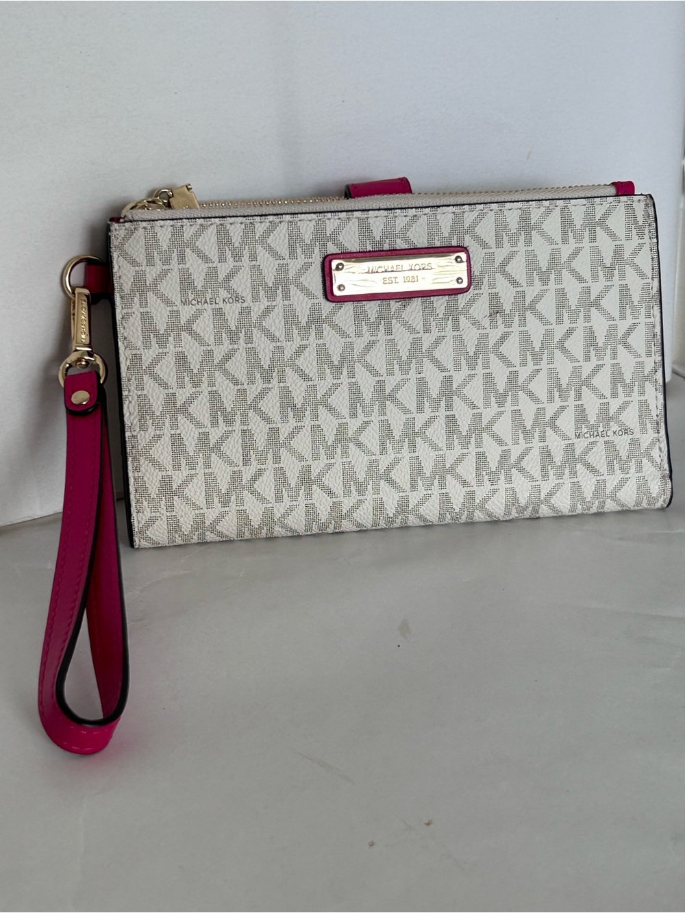 Michael Kors White Signature Canvas Wristlet with Pink Trim